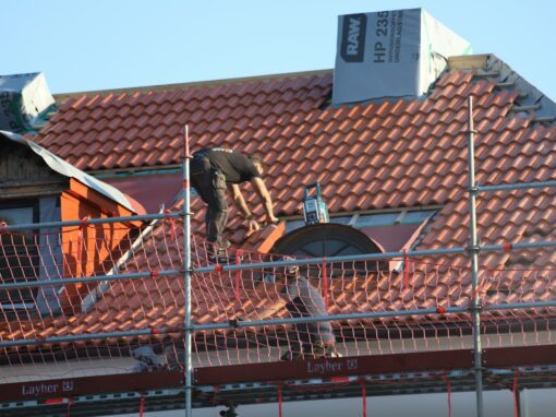 Making Your Roofing Ads Work Better in Small Towns Making Your Roofing Ads Work Better in Small Towns